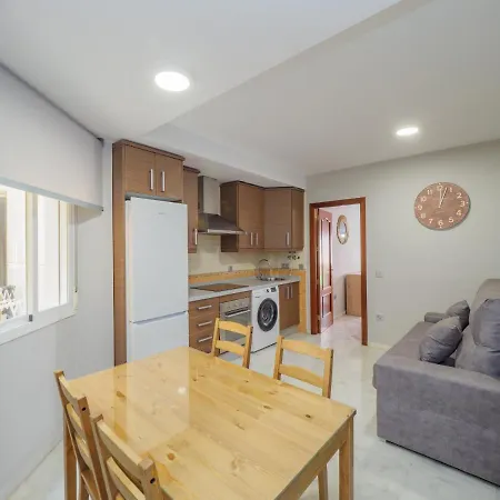 Cubo'S Apartamento Medina Ba * פואנגירולה